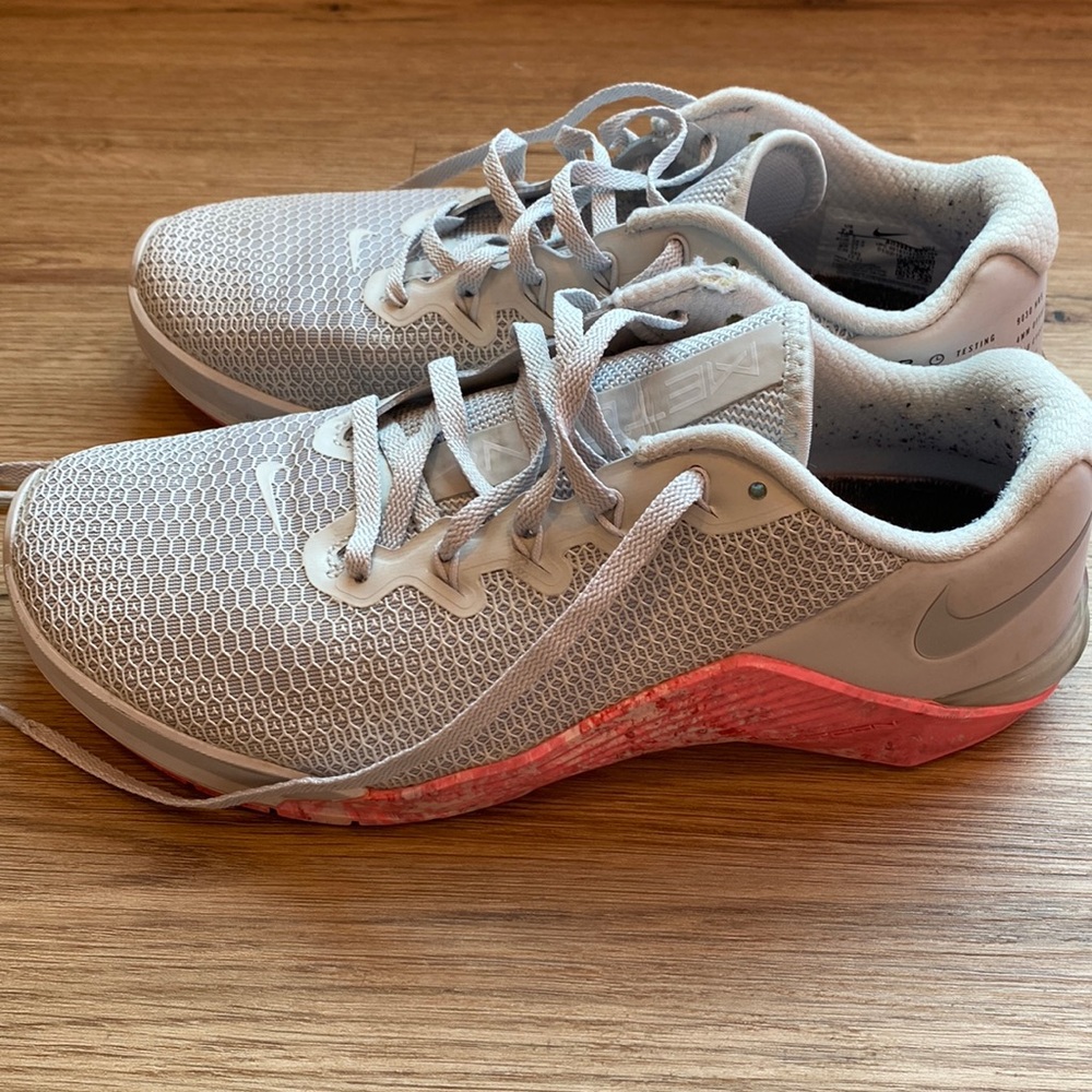 Nike Metcon 5 • US 7.5